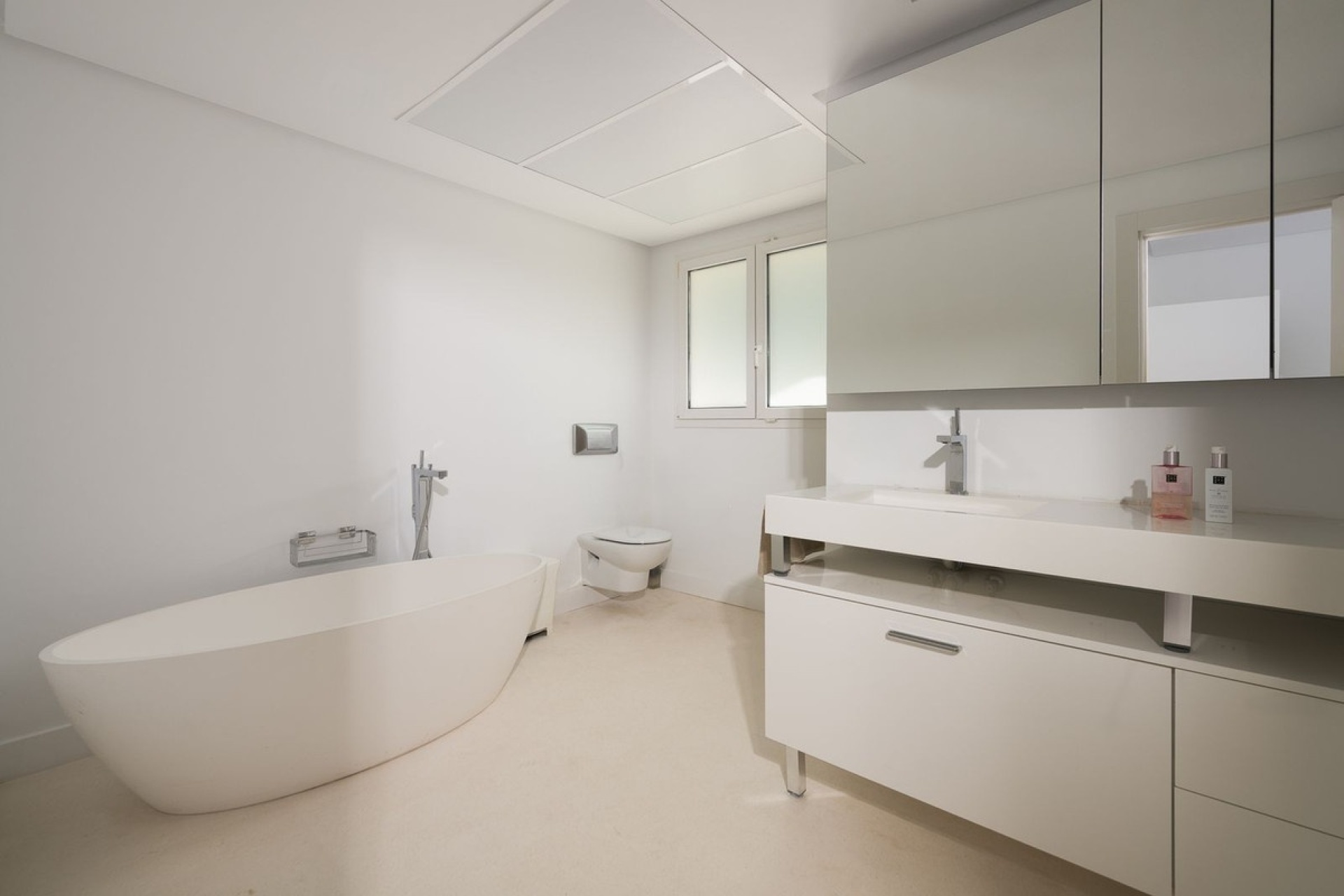 Wiederverkauf - Villa - Marbella - Marbella Centro