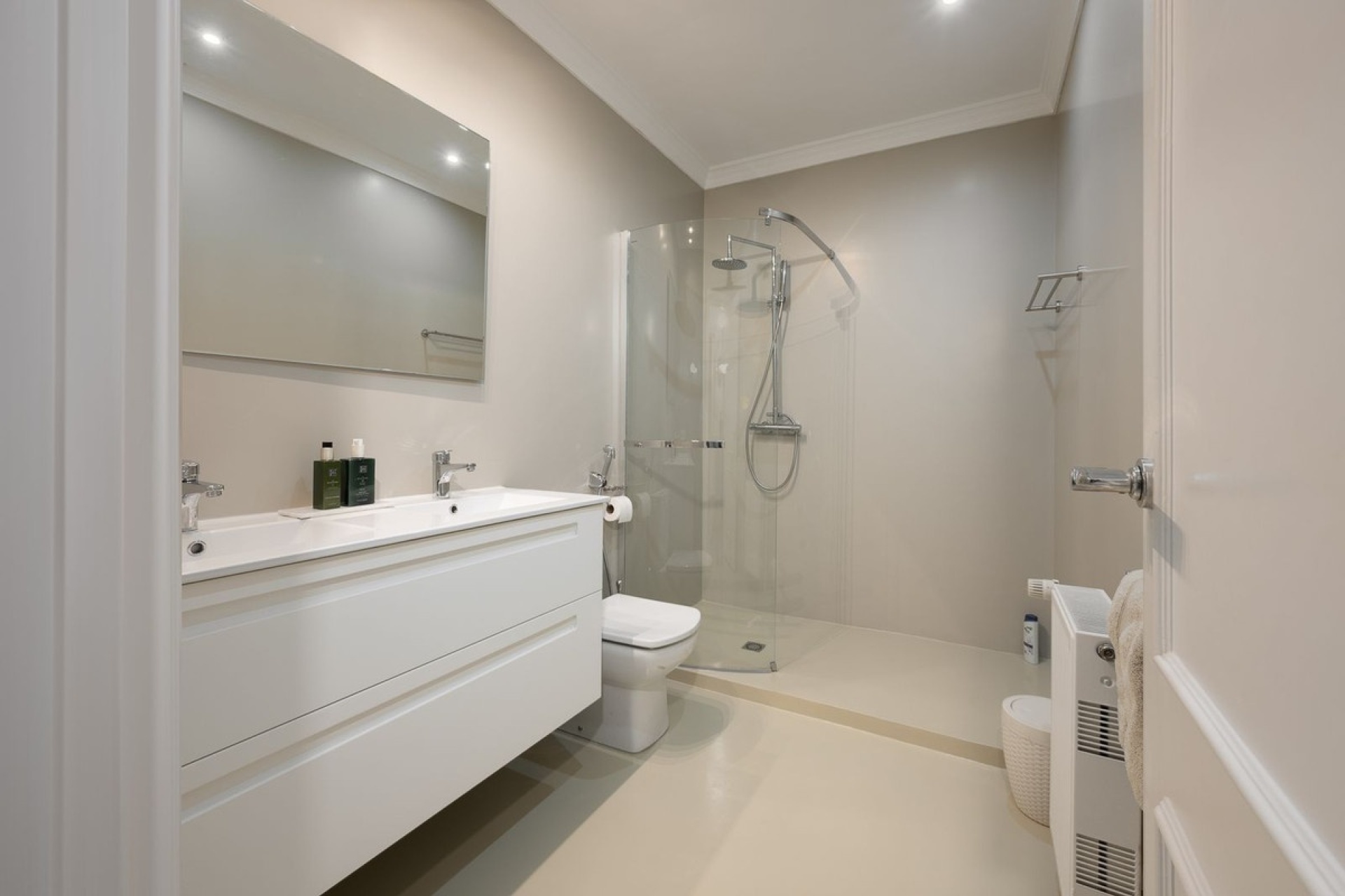 Wiederverkauf - Villa - Marbella - Marbella Centro