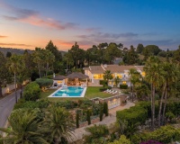 Wiederverkauf - Villa - Marbella - Marbella Centro