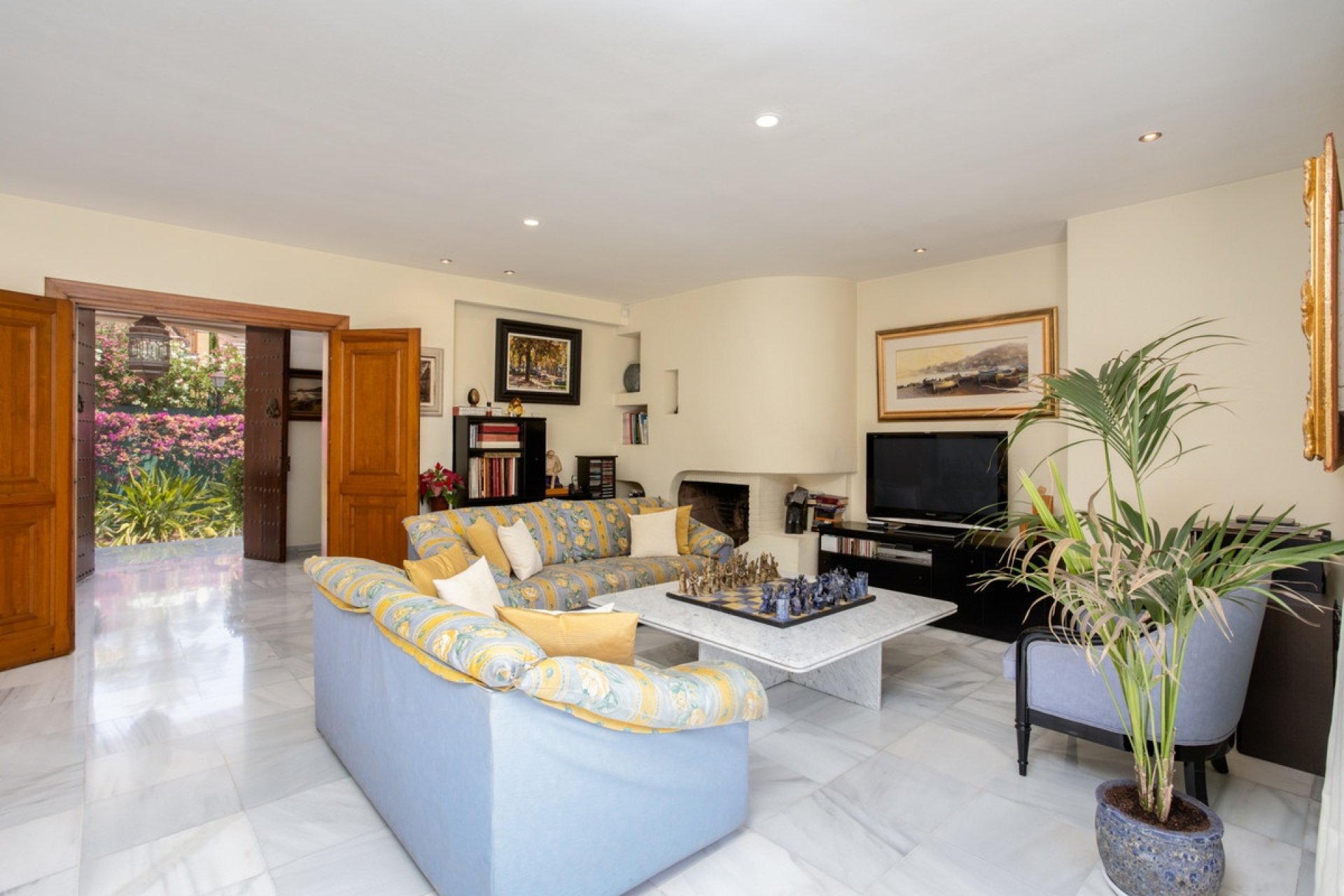 Wiederverkauf - Villa - Marbella - Marbella Centro