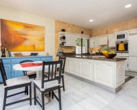 Wiederverkauf - Villa - Marbella - Marbella Centro