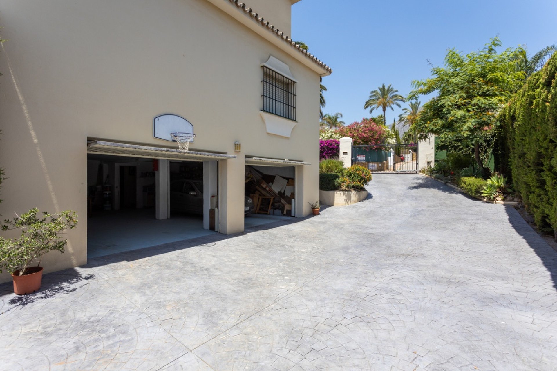 Wiederverkauf - Villa - Marbella - Marbella Centro