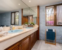 Wiederverkauf - Villa - Marbella - Marbella Centro