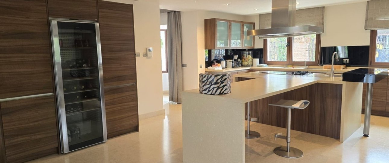 Wiederverkauf - Villa - Marbella - Marbella Centro