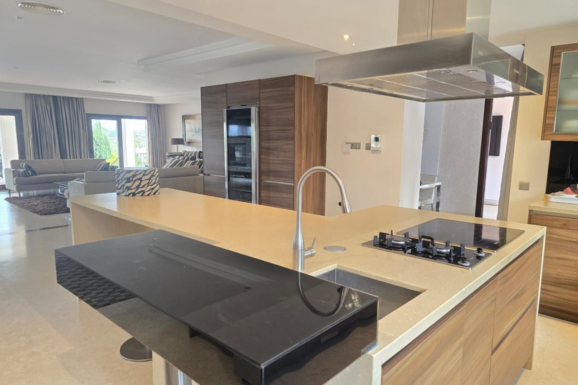 Wiederverkauf - Villa - Marbella - Marbella Centro