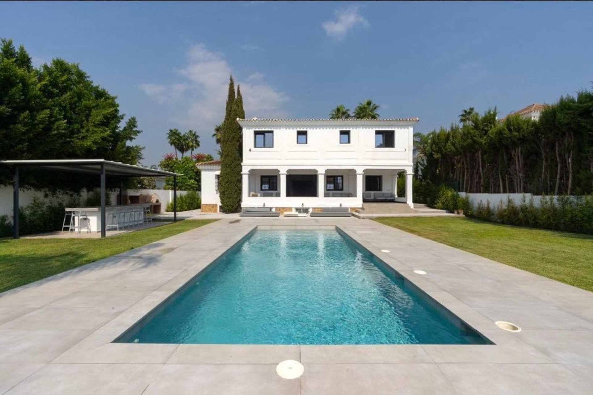Wiederverkauf - Villa - Marbella - Marbella Centro
