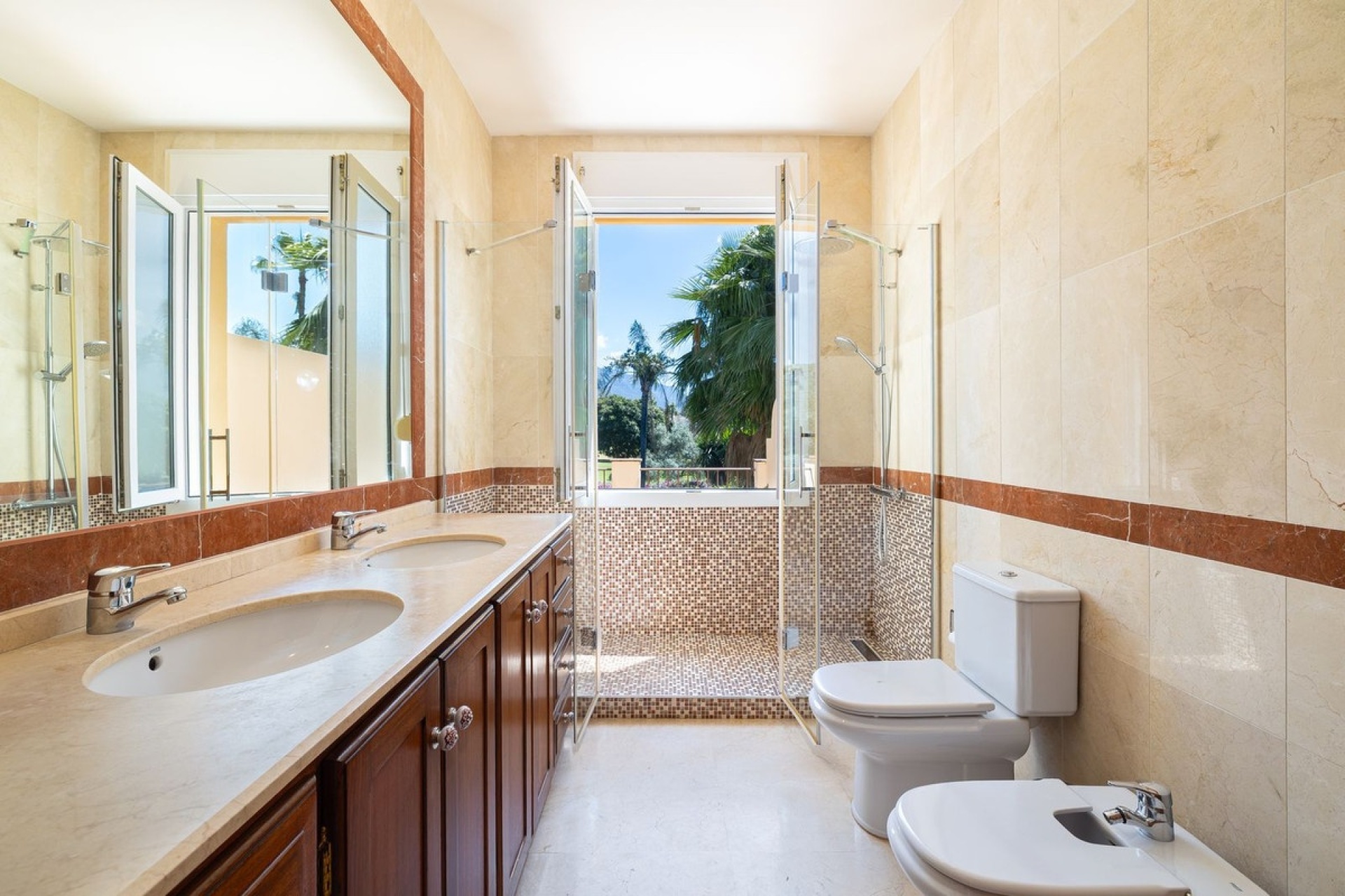 Wiederverkauf - Villa - Marbella - Marbella Centro
