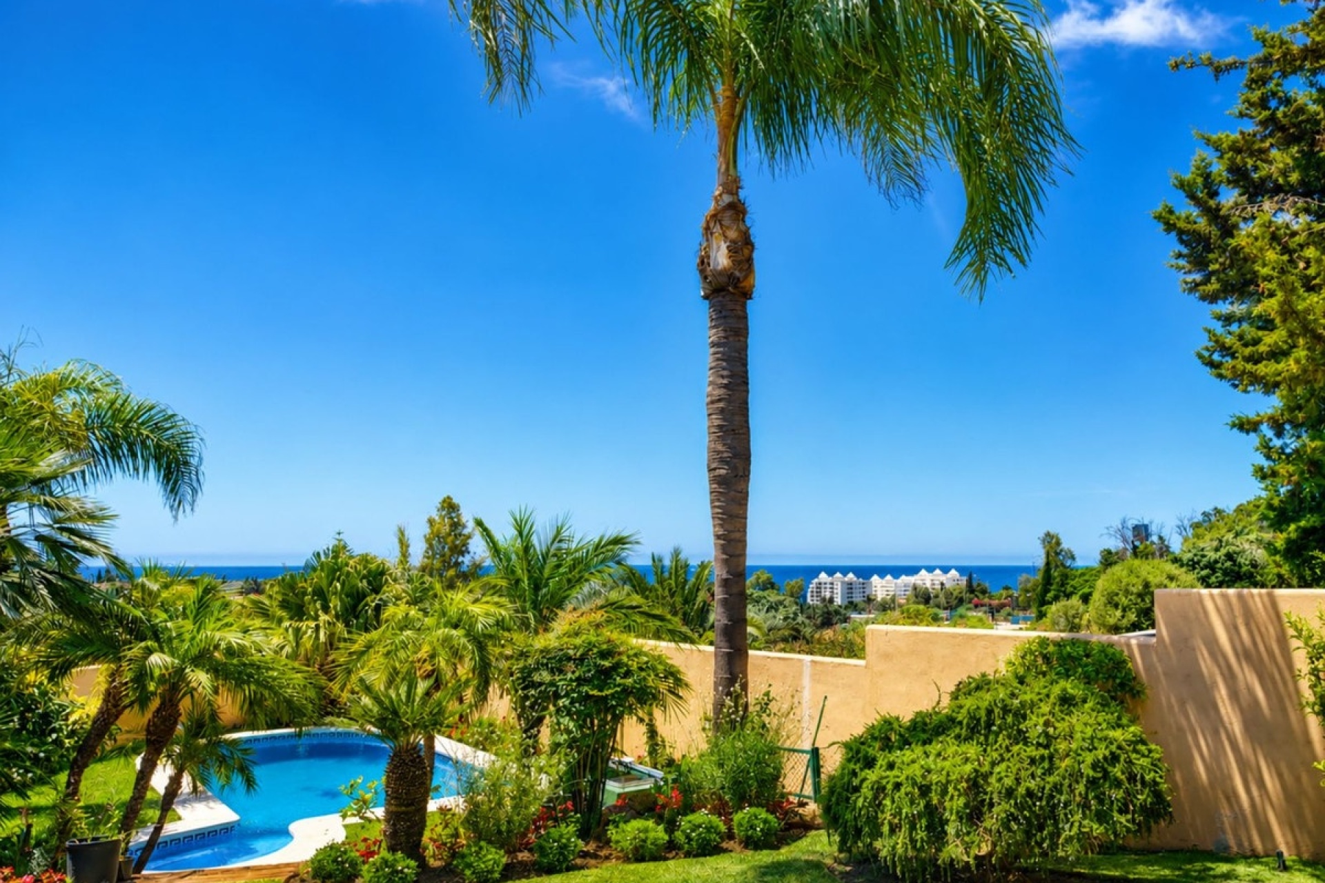 Wiederverkauf - Villa - Marbella - Marbella Centro