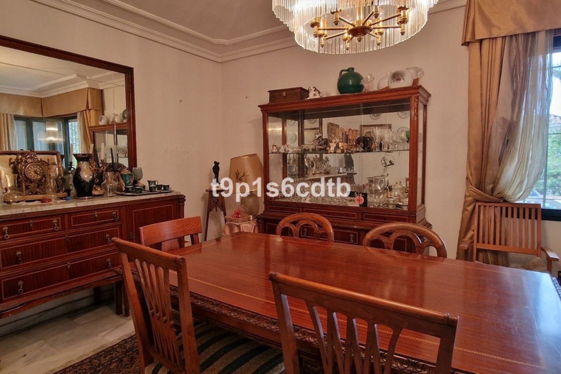 Wiederverkauf - Villa - Marbella - Marbella Centro