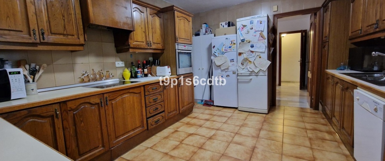 Wiederverkauf - Villa - Marbella - Marbella Centro