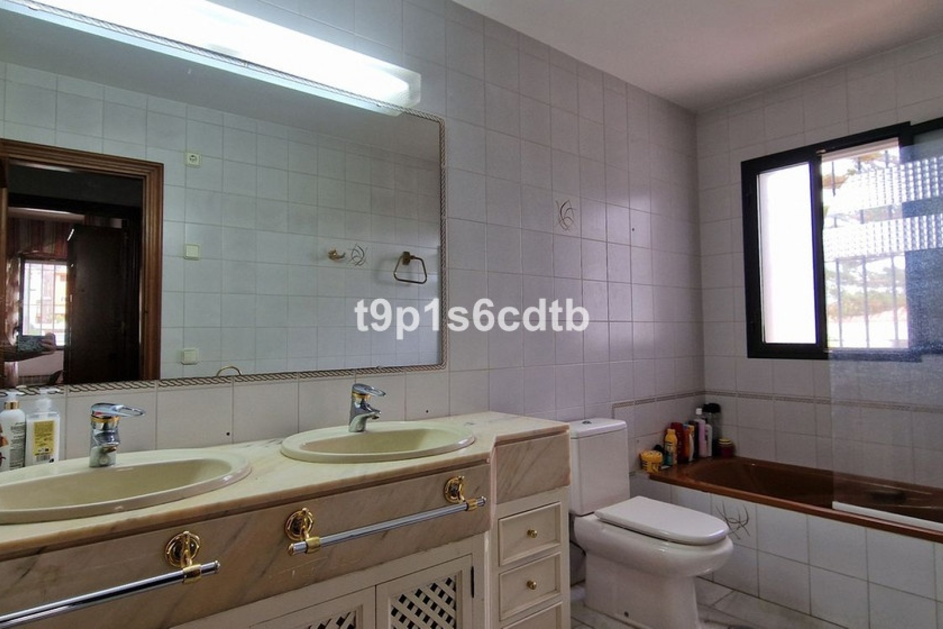 Wiederverkauf - Villa - Marbella - Marbella Centro