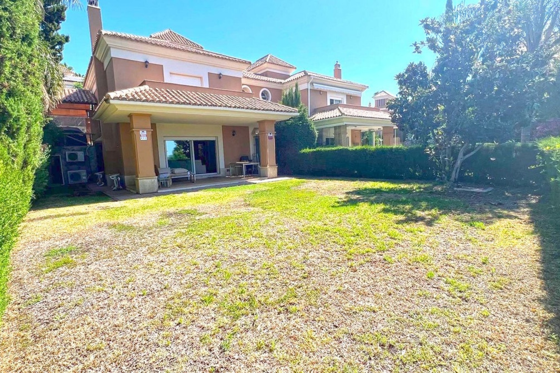 Wiederverkauf - Villa - Marbella - Marbella Centro