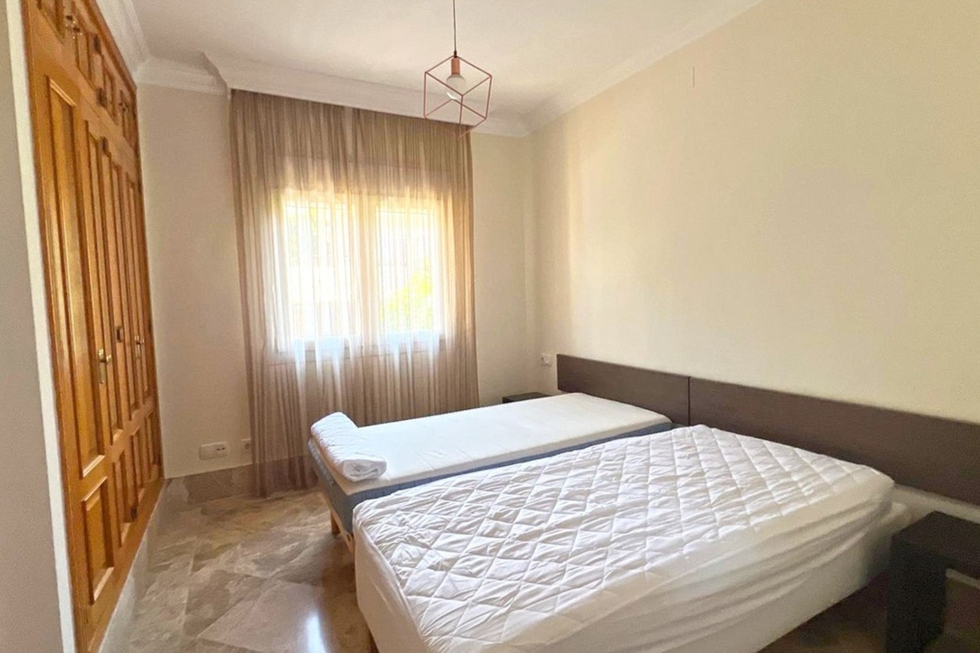 Wiederverkauf - Villa - Marbella - Marbella Centro