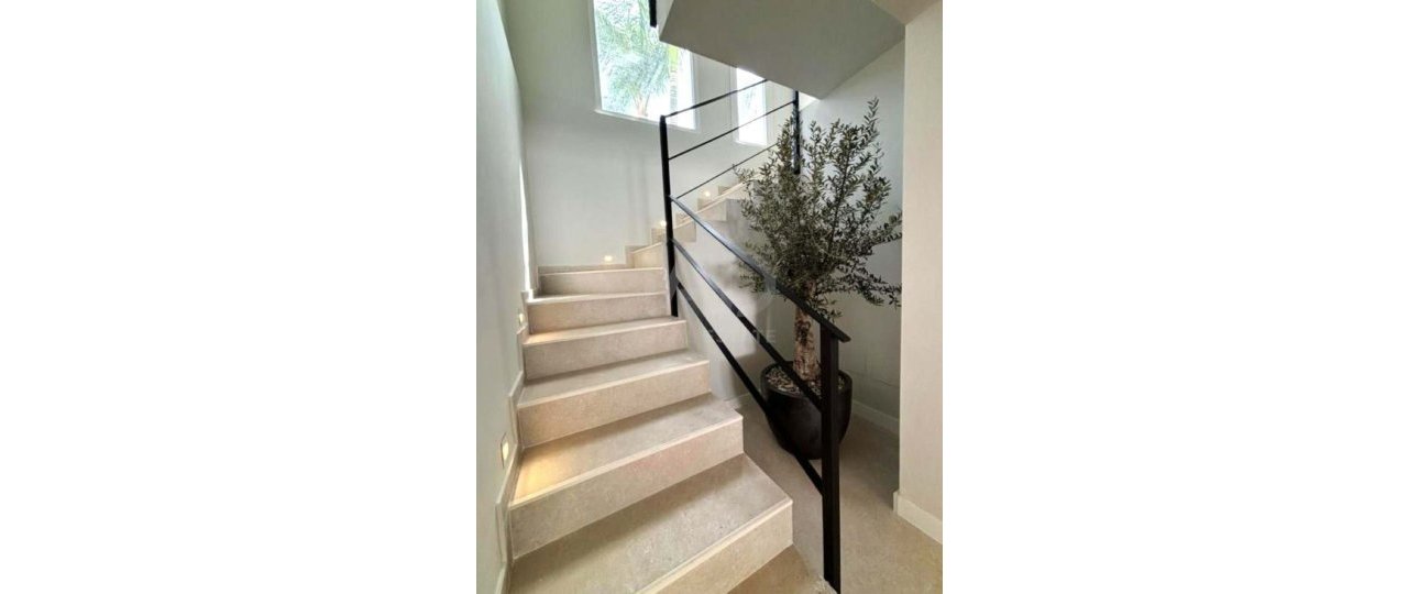 Wiederverkauf - Villa - Marbella - Marbella Centro