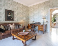 Wiederverkauf - Villa - Marbella - Marbella Centro
