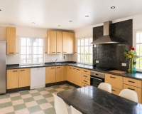 Wiederverkauf - Villa - Marbella - Marbella Centro
