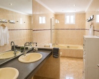 Wiederverkauf - Villa - Marbella - Marbella Centro