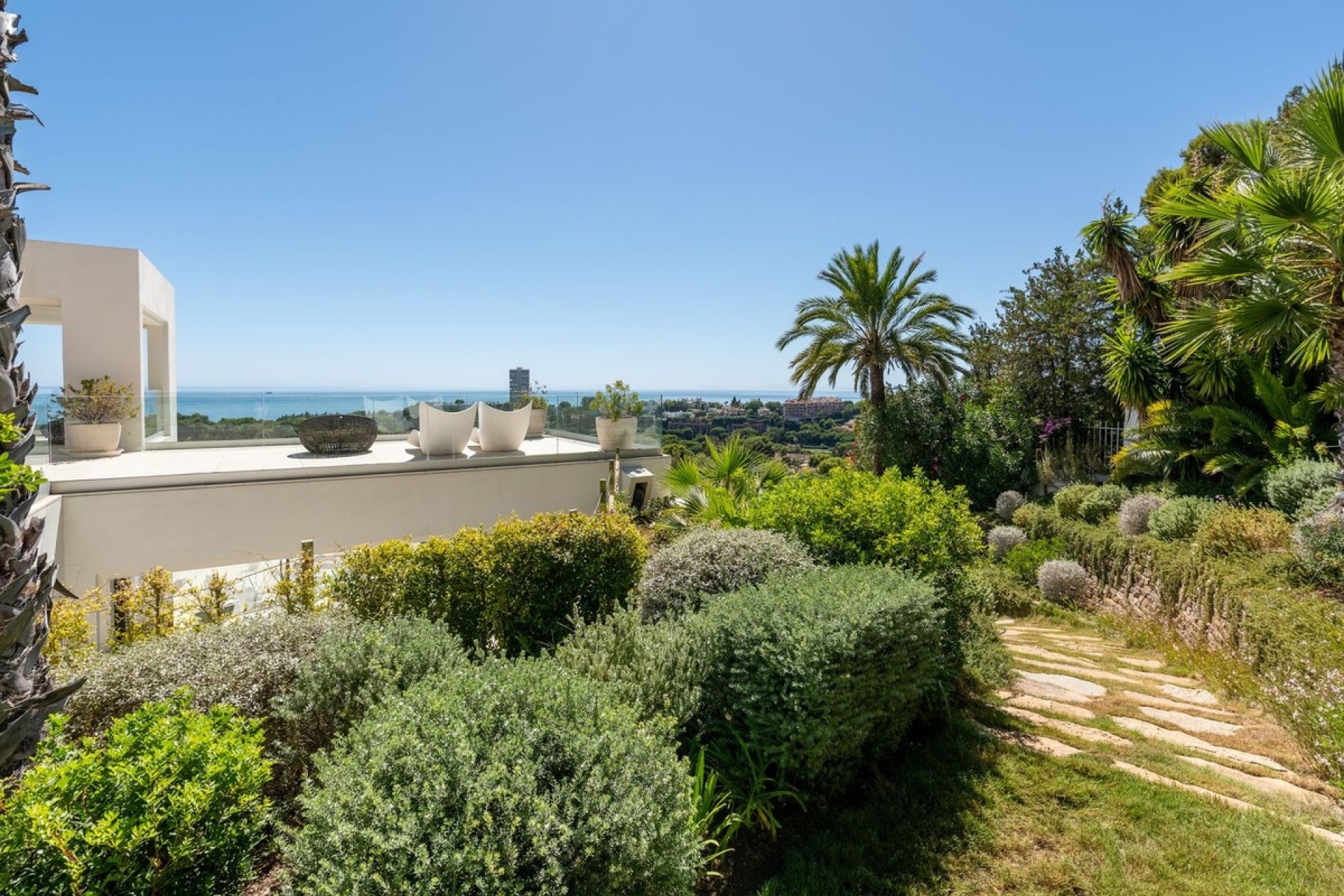 Wiederverkauf - Villa - Marbella - Marbella Centro