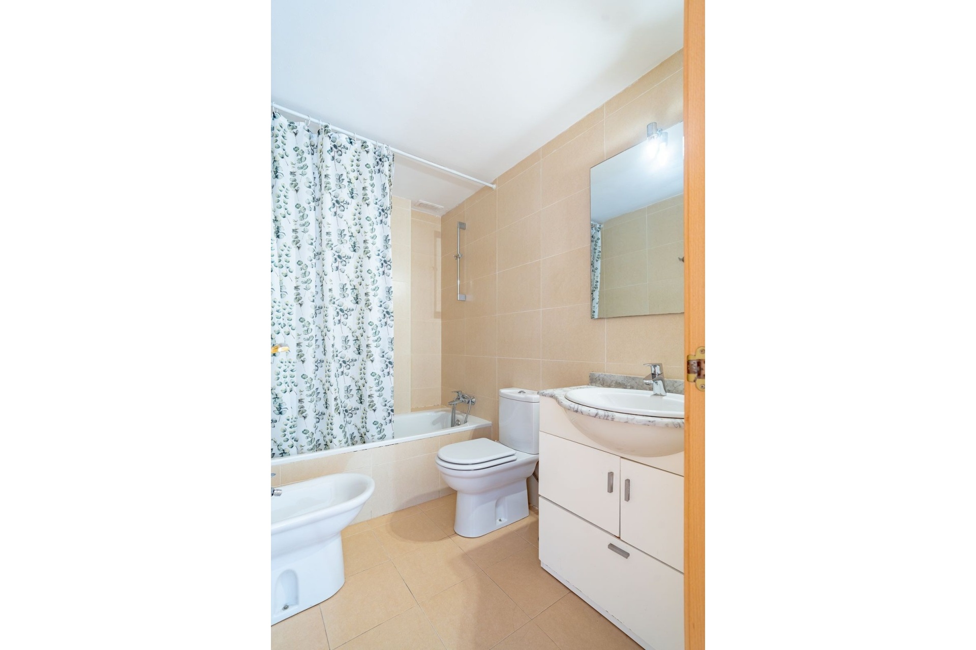 Wiederverkauf - Villa - Marbella - Marbella Centro