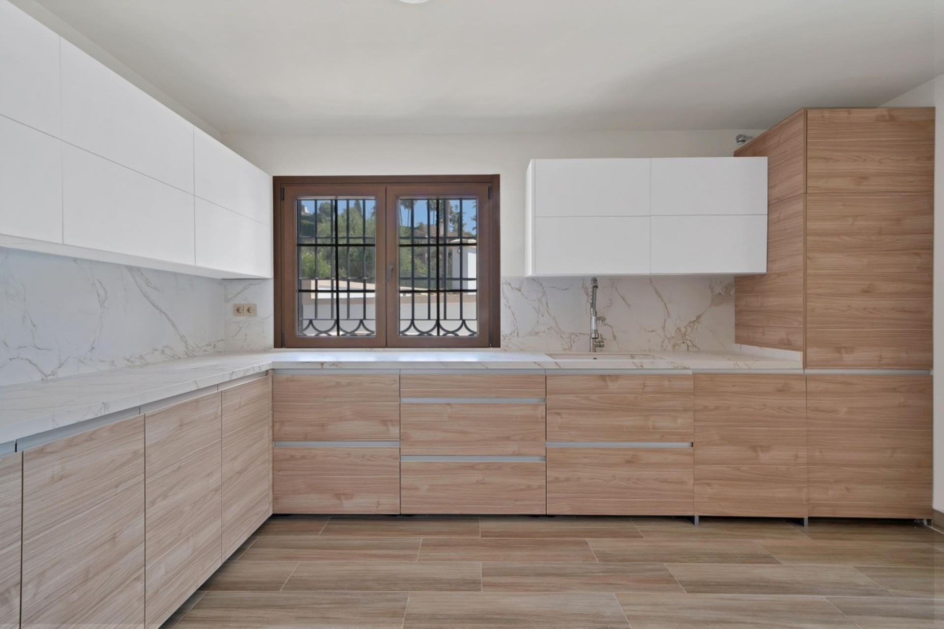 Wiederverkauf - Villa - Marbella - Marbella Centro