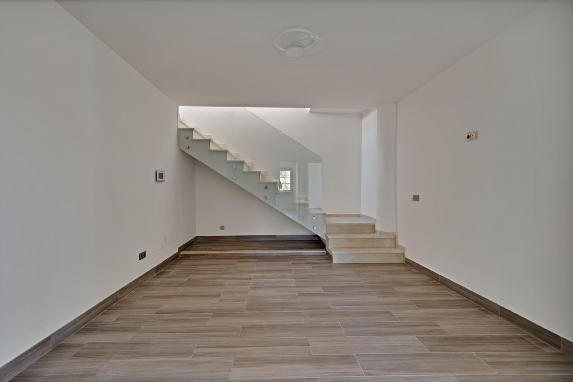 Wiederverkauf - Villa - Marbella - Marbella Centro
