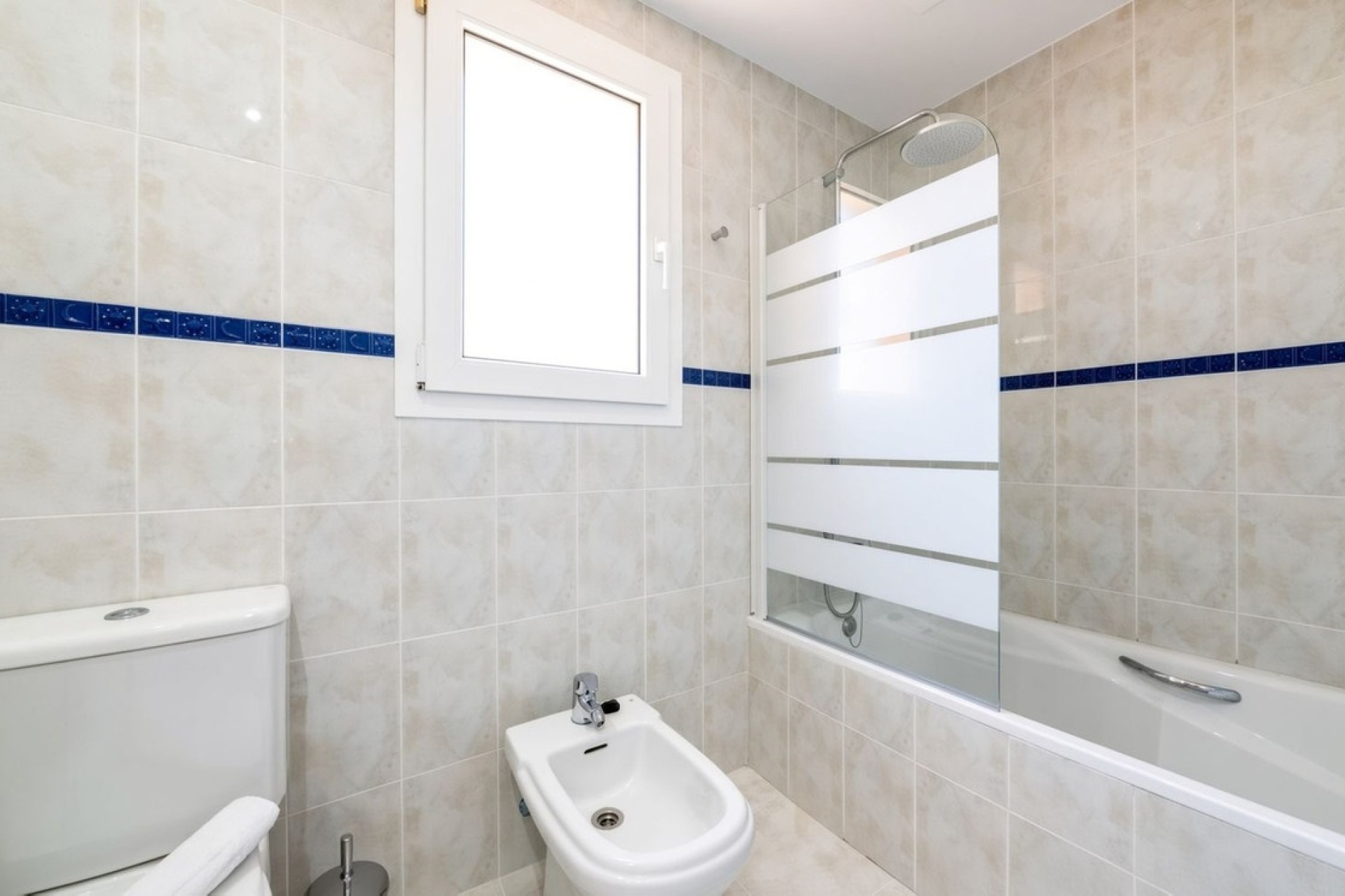 Wiederverkauf - Villa - Marbella - Marbella Centro