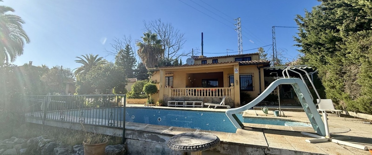 Wiederverkauf - Villa - Marbella - Marbella Centro