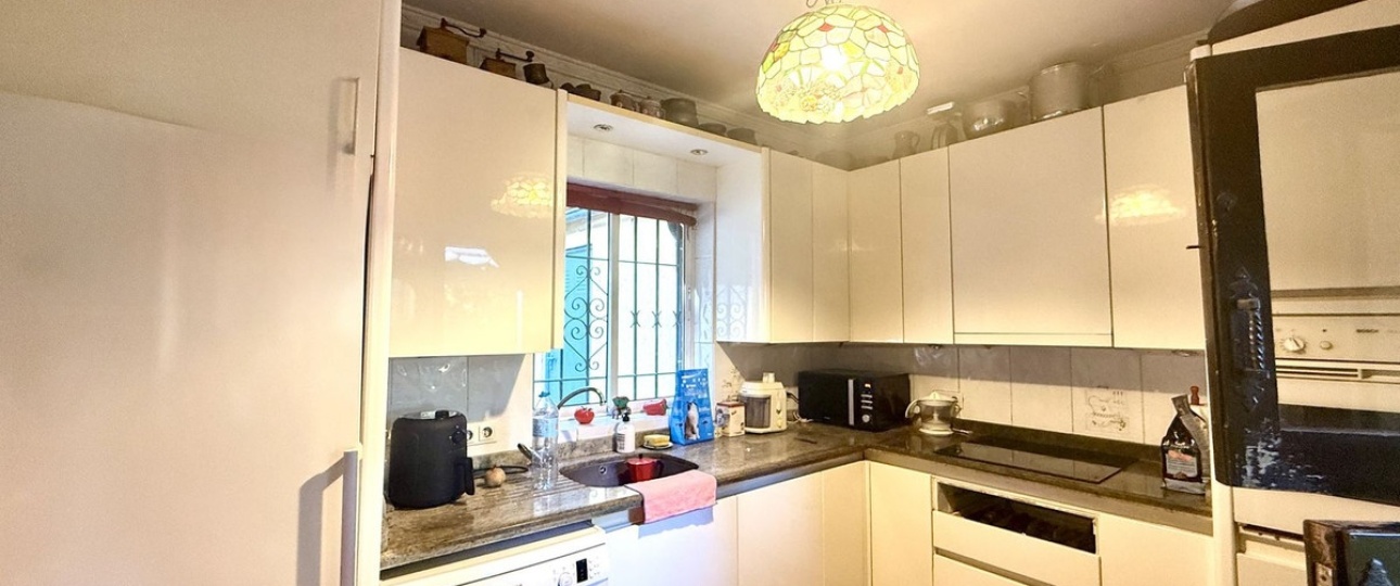 Wiederverkauf - Villa - Marbella - Marbella Centro