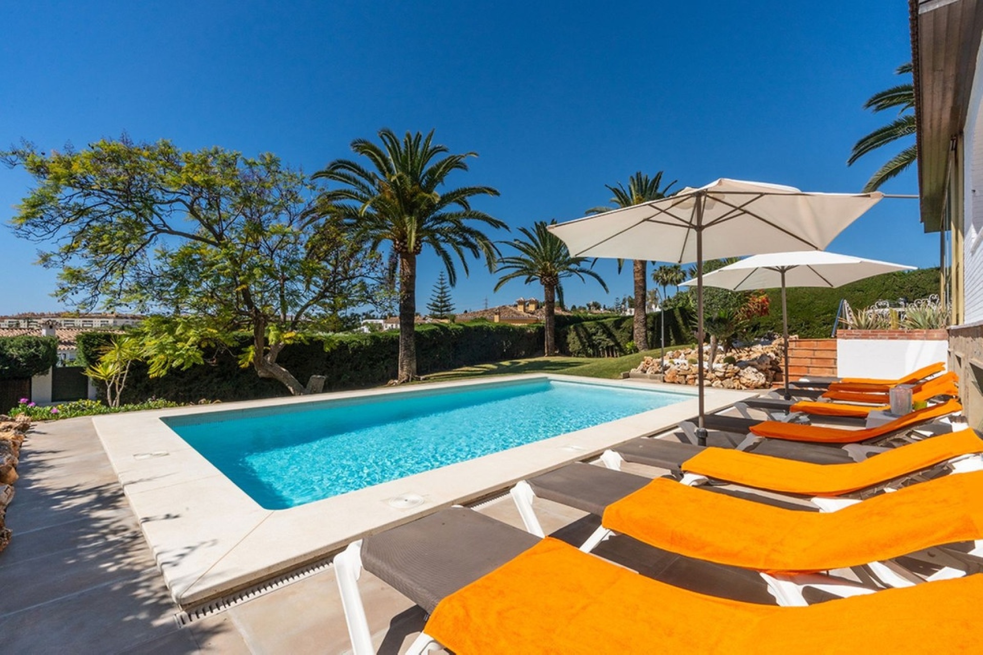 Wiederverkauf - Villa - Marbella - Marbella Centro