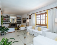 Wiederverkauf - Villa - Marbella - Marbella Centro