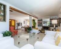 Wiederverkauf - Villa - Marbella - Marbella Centro