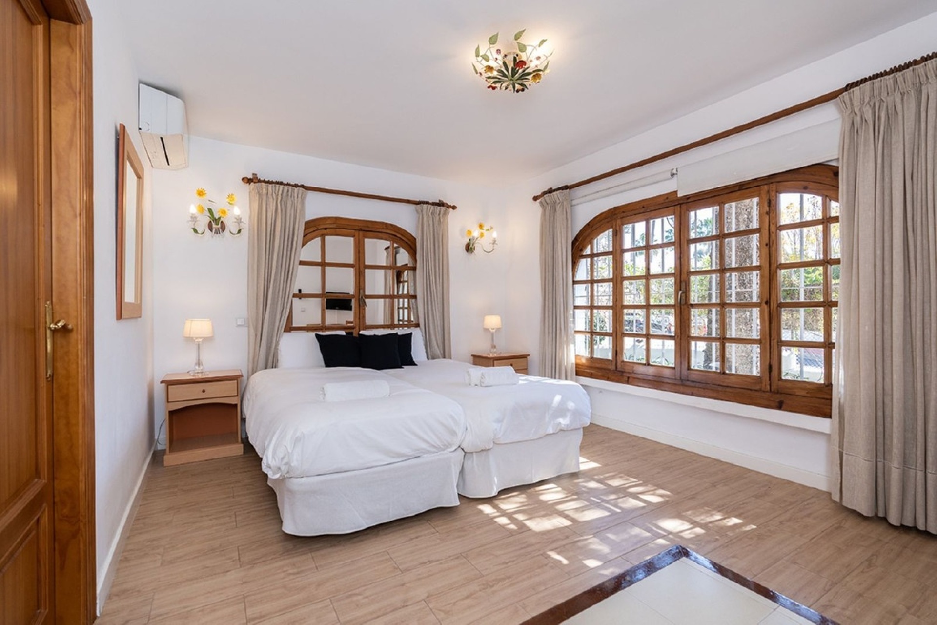 Wiederverkauf - Villa - Marbella - Marbella Centro