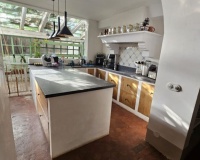Wiederverkauf - Villa - Marbella - Marbella Centro