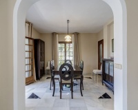 Wiederverkauf - Villa - Marbella - Marbella Centro