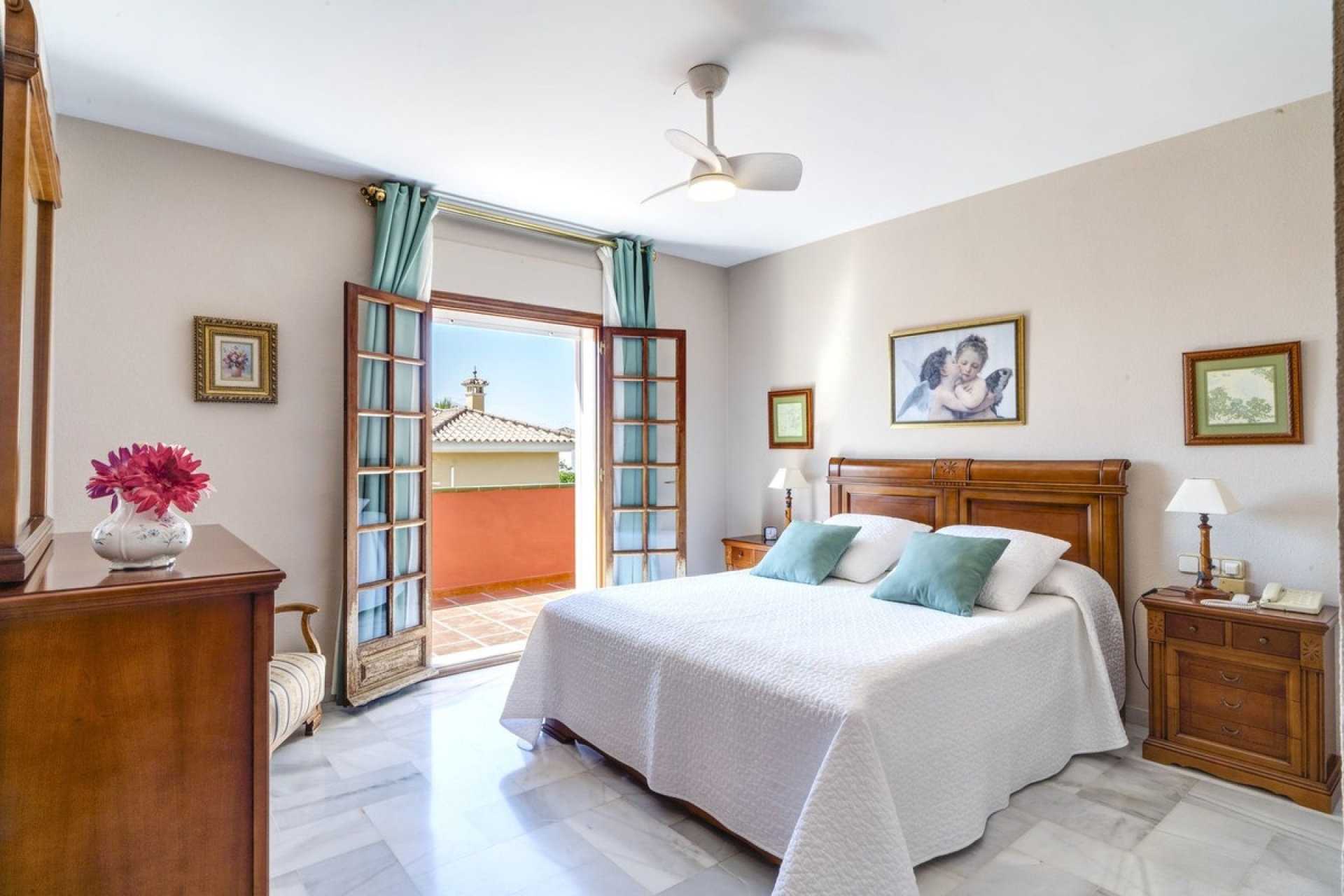 Wiederverkauf - Villa - Marbella - Marbella Centro