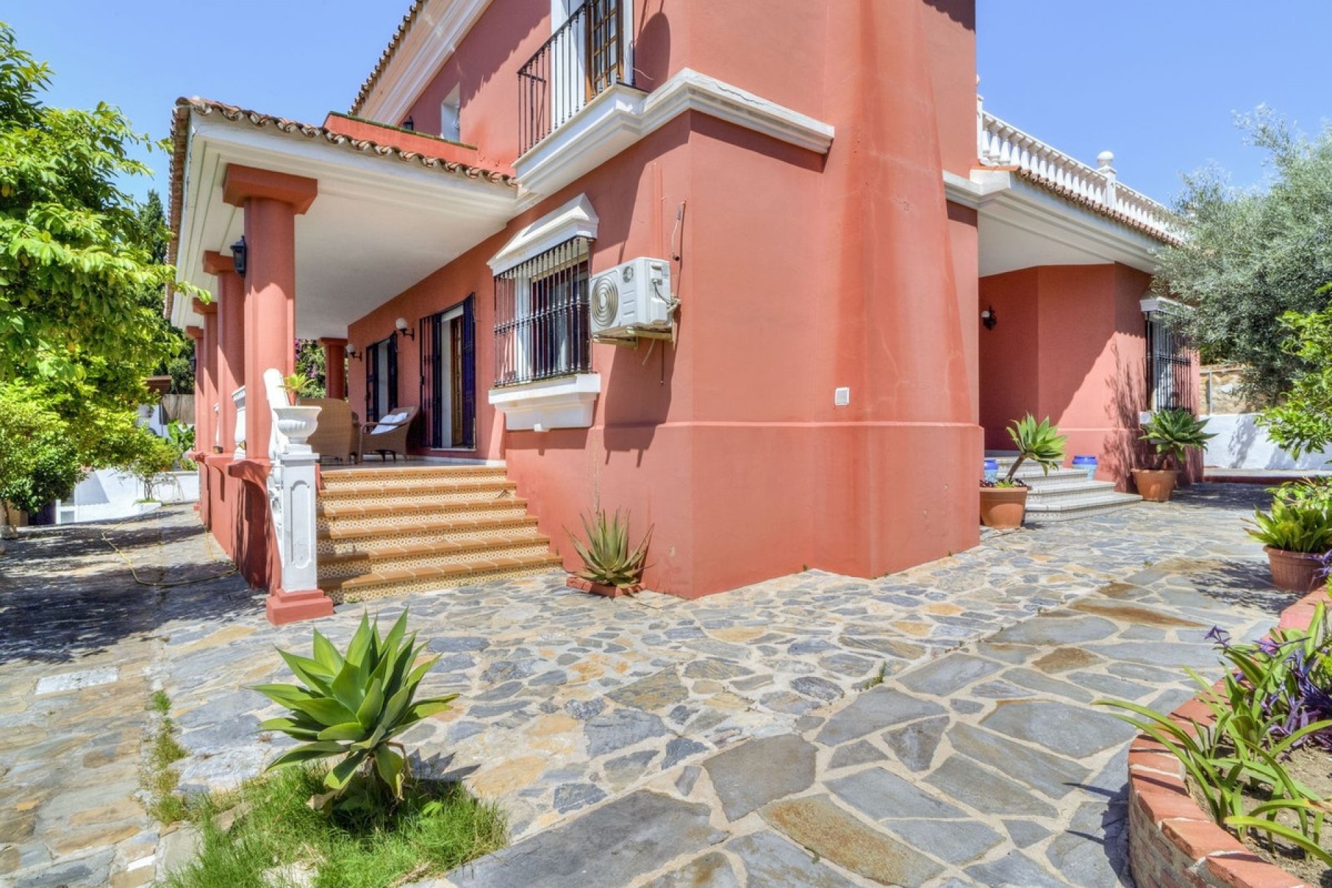 Wiederverkauf - Villa - Marbella - Marbella Centro