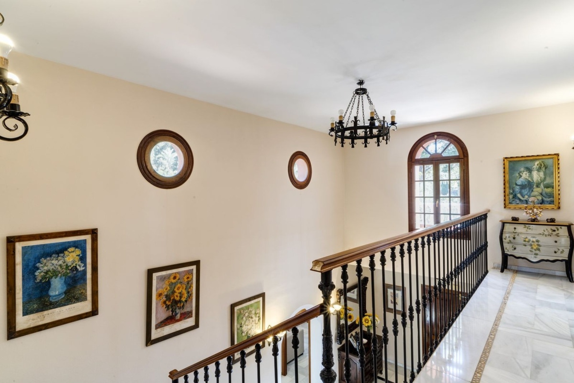 Wiederverkauf - Villa - Marbella - Marbella Centro