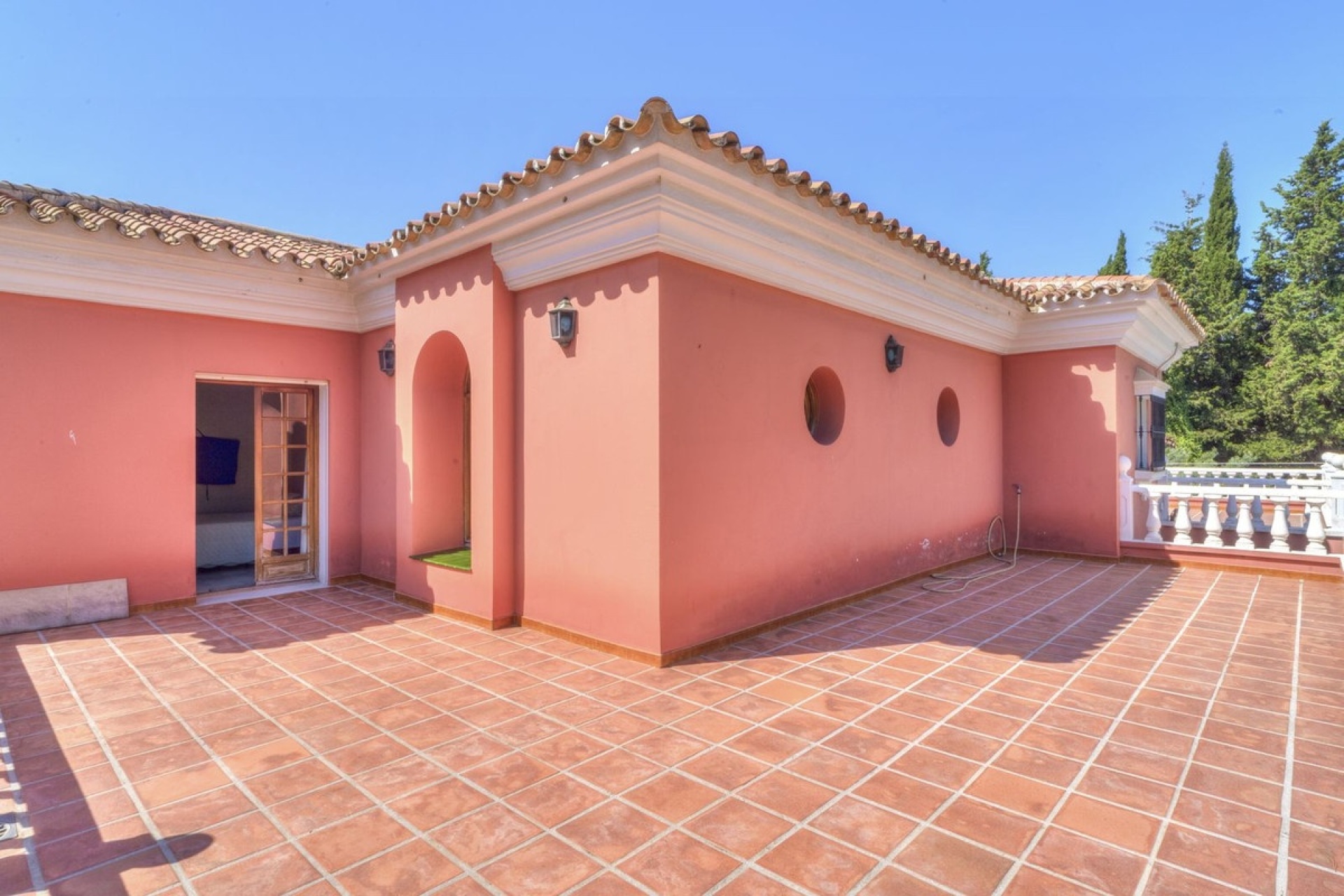 Wiederverkauf - Villa - Marbella - Marbella Centro
