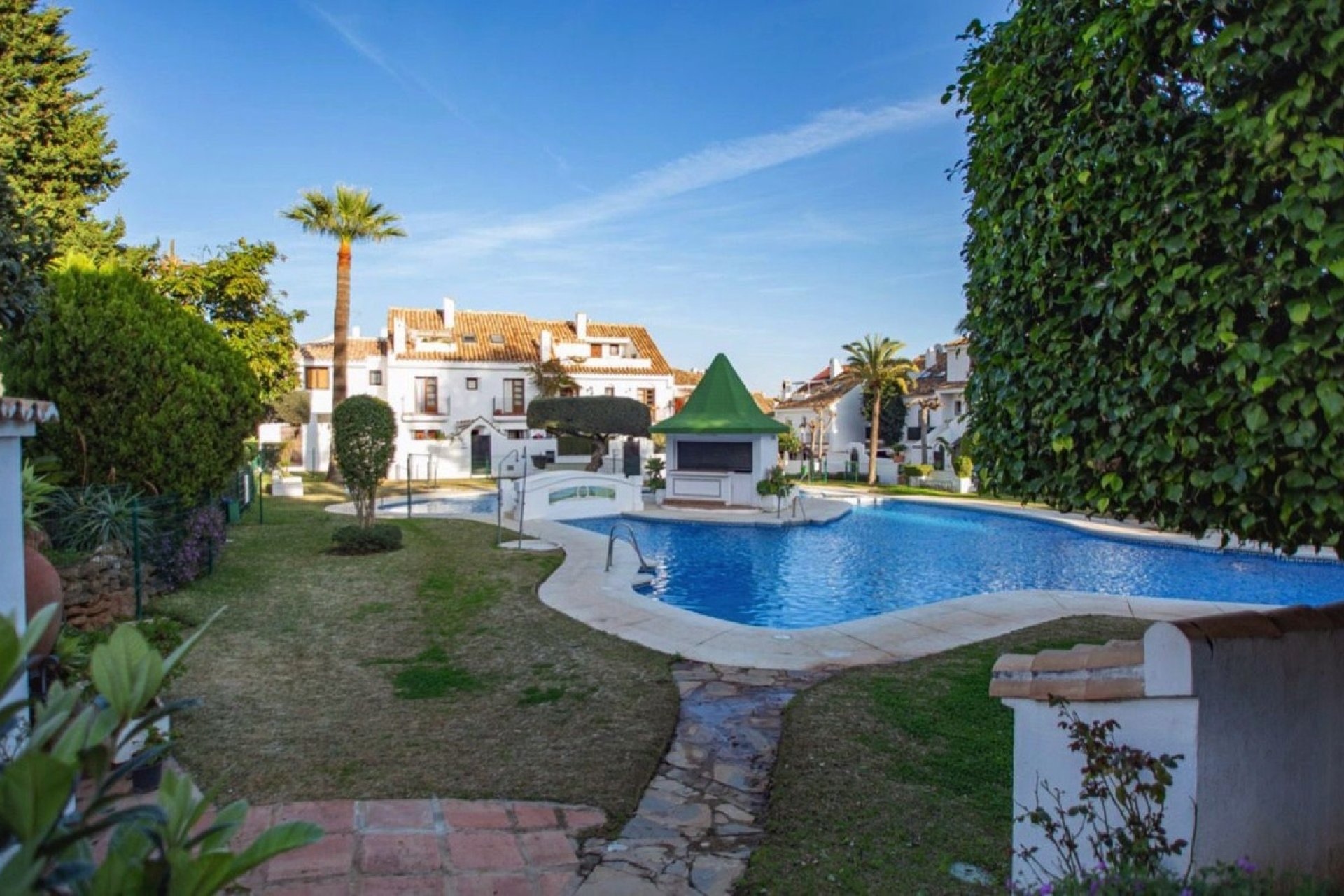 Wiederverkauf - Villa - Marbella - Marbella Centro