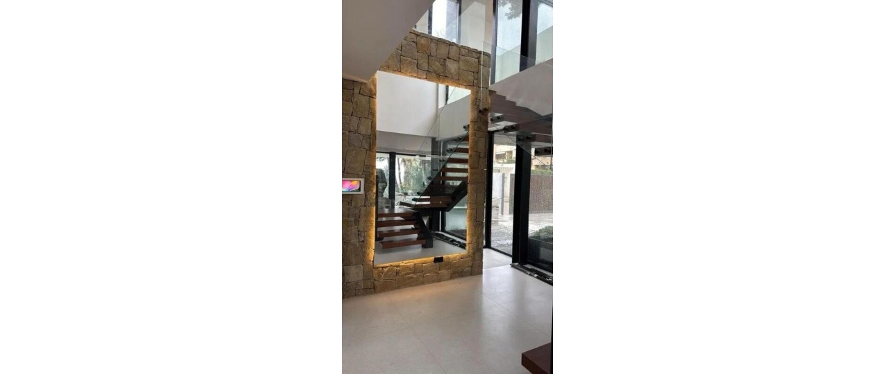 Wiederverkauf - Villa - Marbella - Marbella Centro