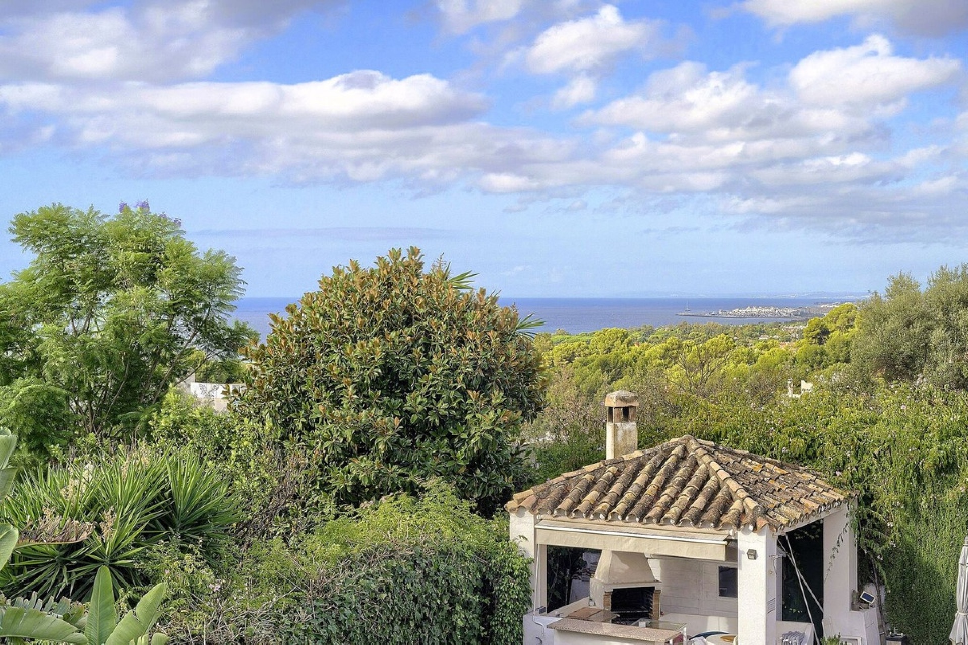 Wiederverkauf - Villa - Marbella - Marbella Centro