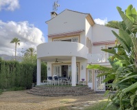 Wiederverkauf - Villa - Marbella - Marbella Centro