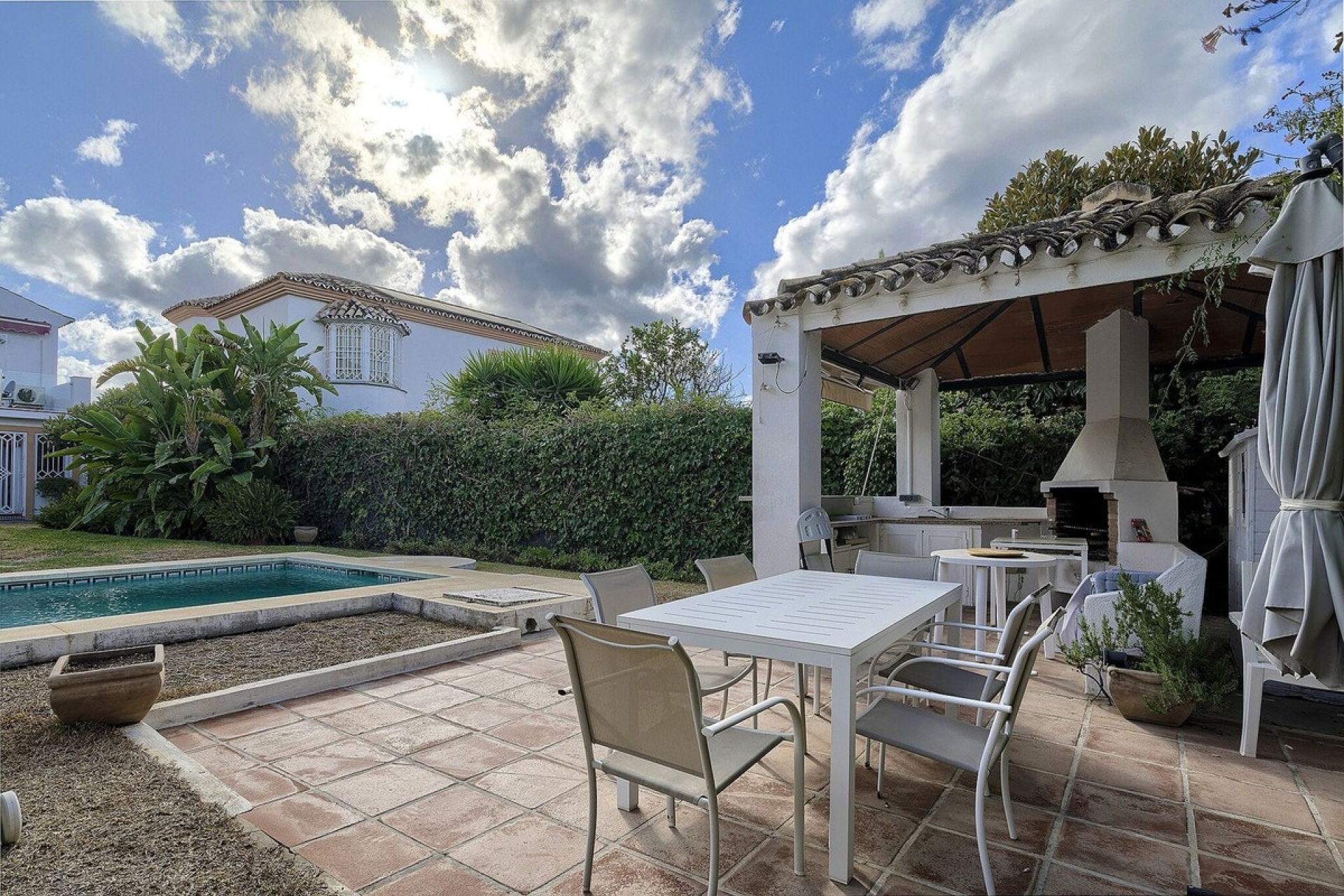 Wiederverkauf - Villa - Marbella - Marbella Centro