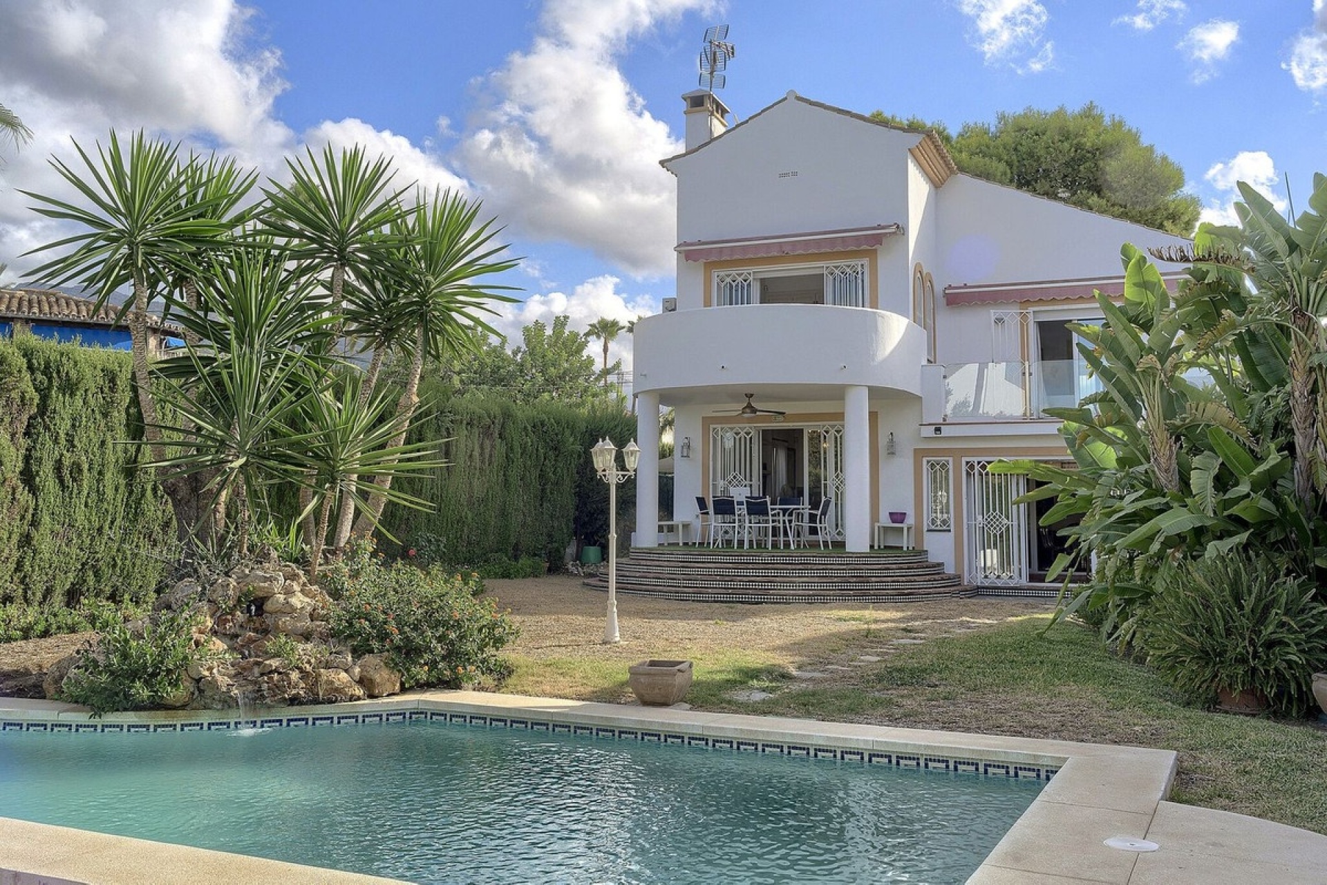 Wiederverkauf - Villa - Marbella - Marbella Centro