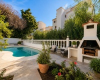 Wiederverkauf - Villa - Marbella - Marbella Centro