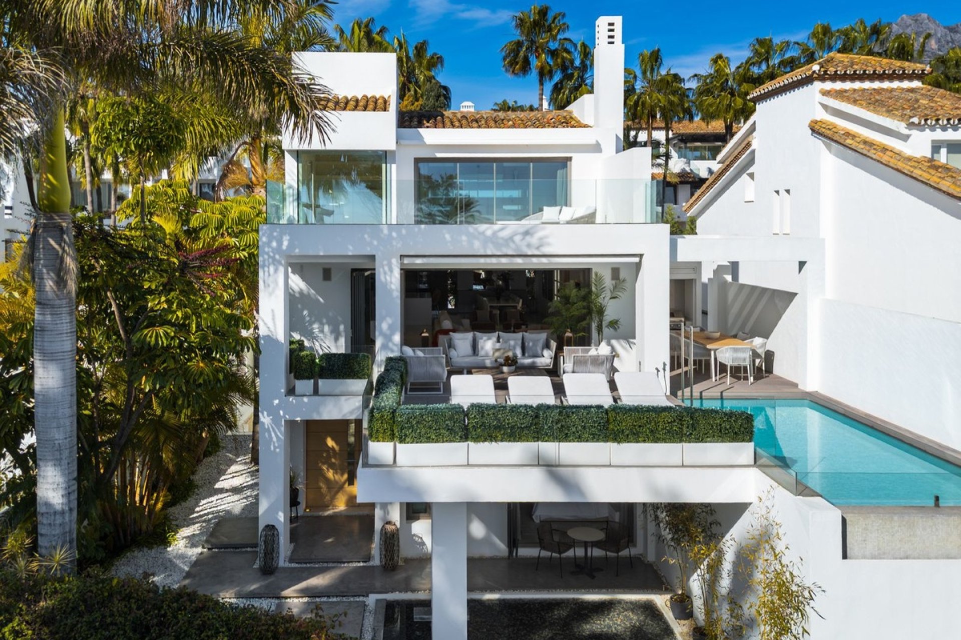 Wiederverkauf - Villa - Marbella - Marbella Centro