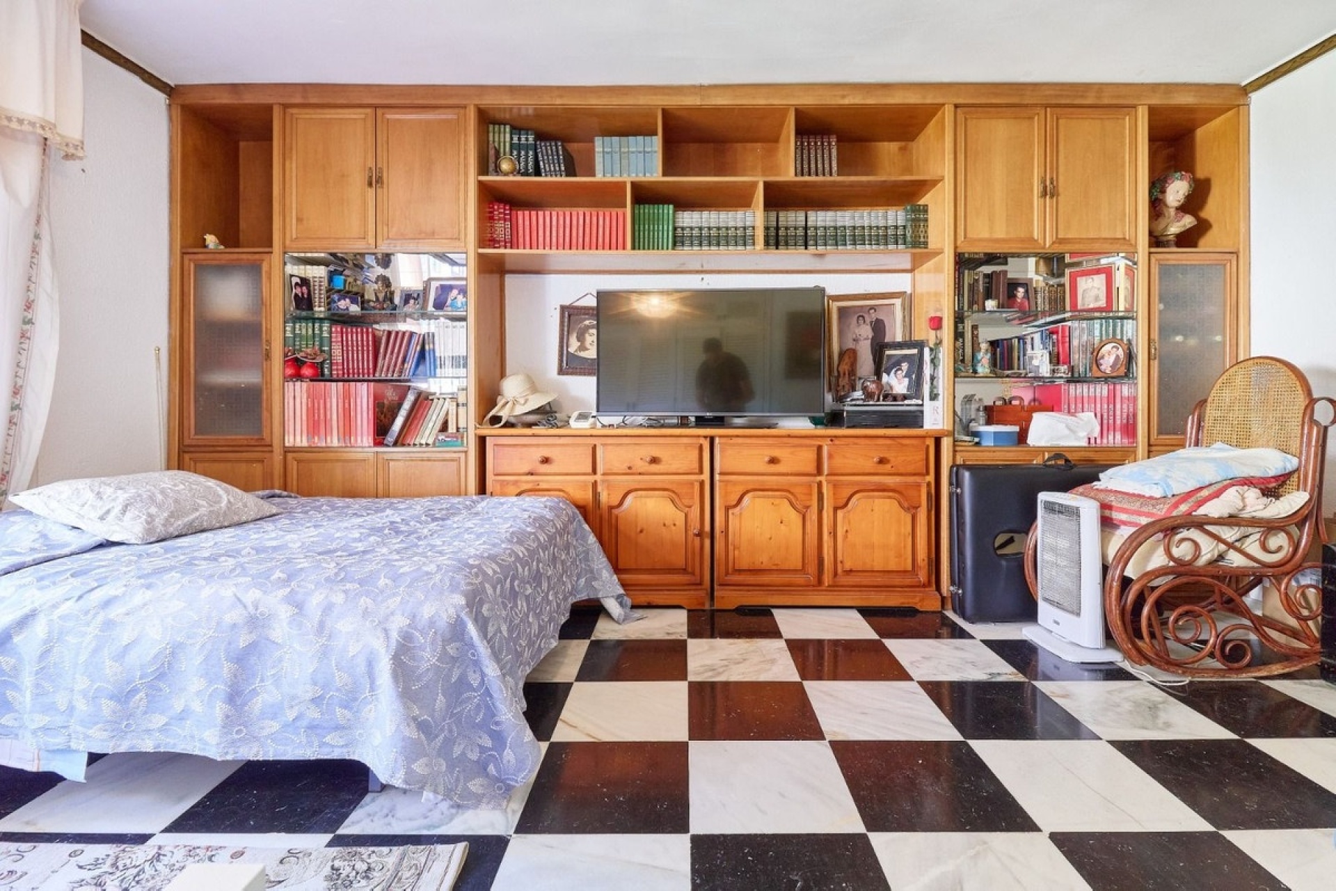 Wiederverkauf - Villa - Marbella - Marbella Centro