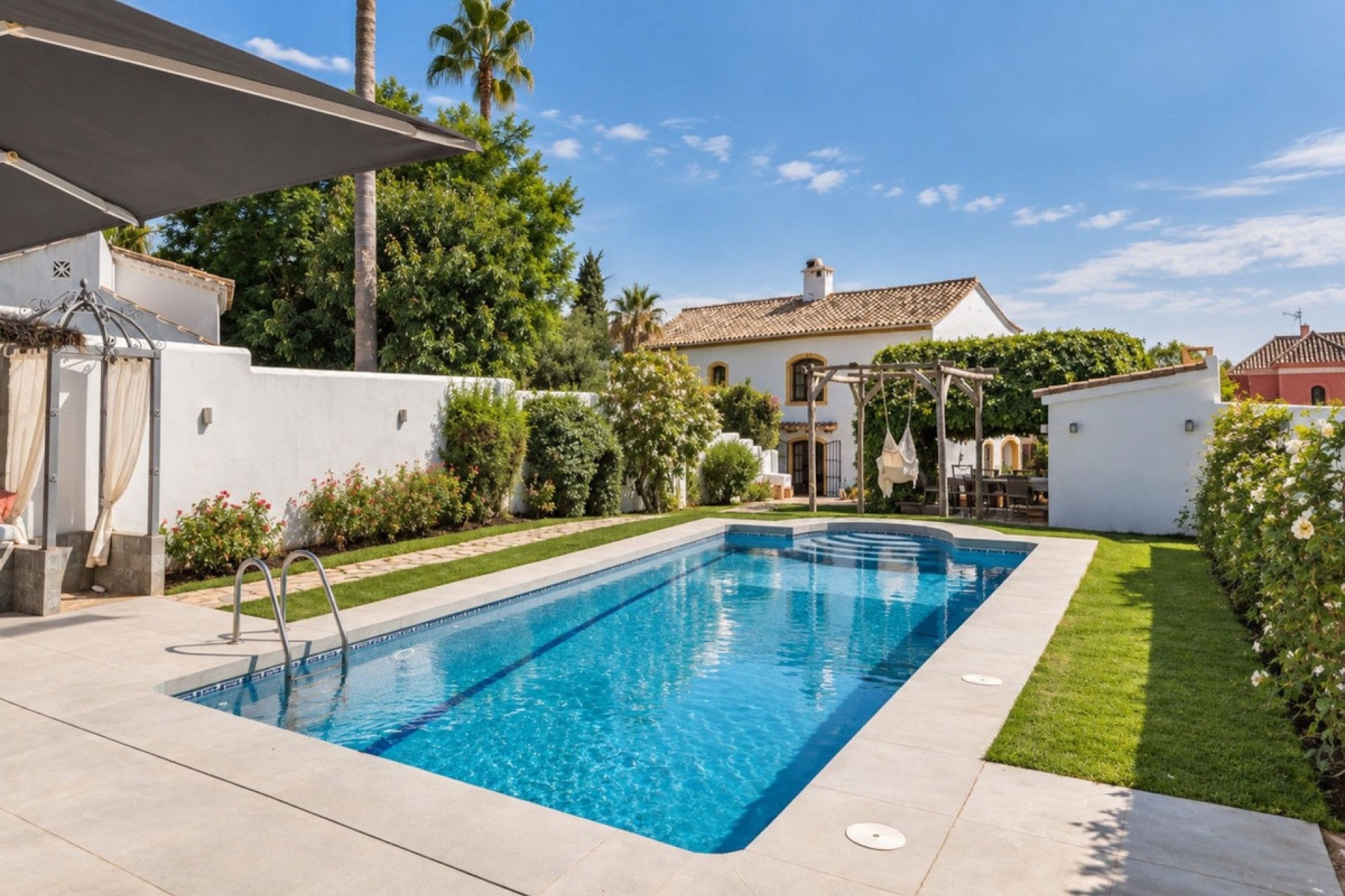 Wiederverkauf - Villa - Marbella - Marbella Centro