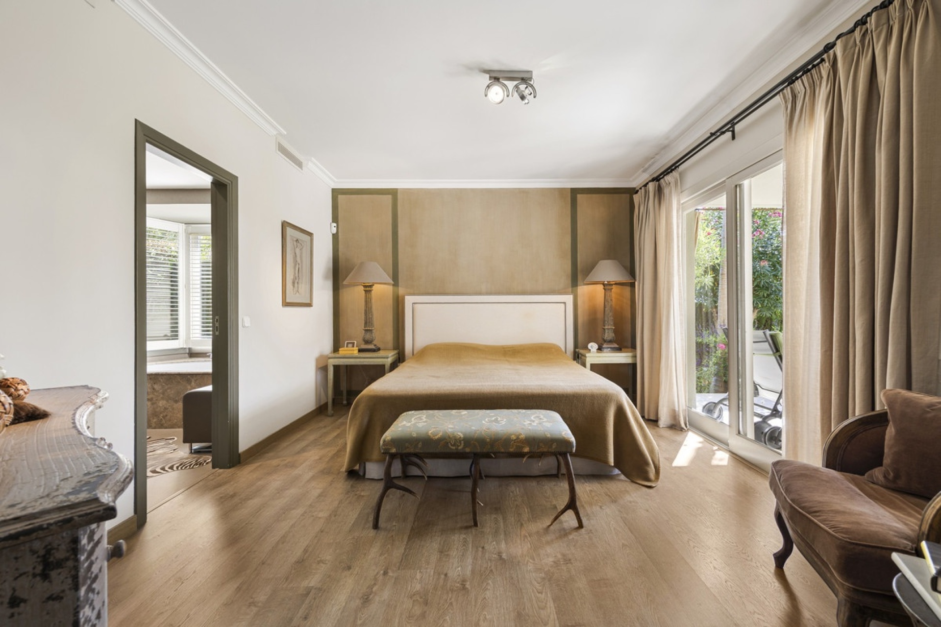 Wiederverkauf - Villa - Marbella - Marbella Centro