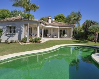 Wiederverkauf - Villa - Marbella - Marbella Centro